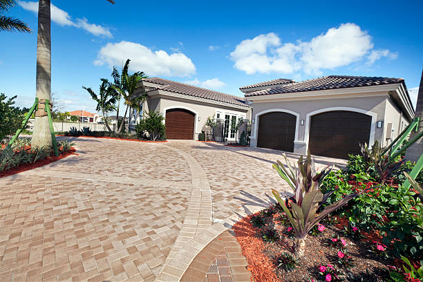 Best Decorative Driveway Pavers  in Bayou Cane, LA